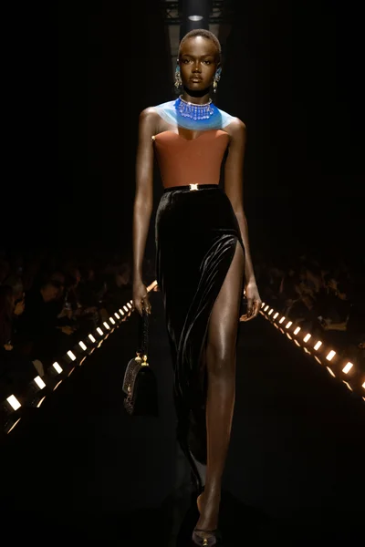 Look 21